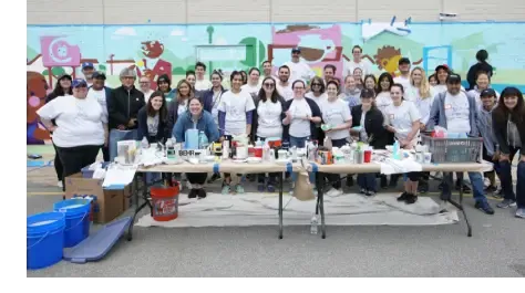 Age of Learning Volunteers Help Head Start Center Shine